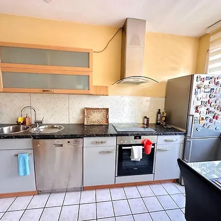 Apartment Gemuetliche 3